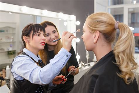 Cosmetology Instructor-Certificering